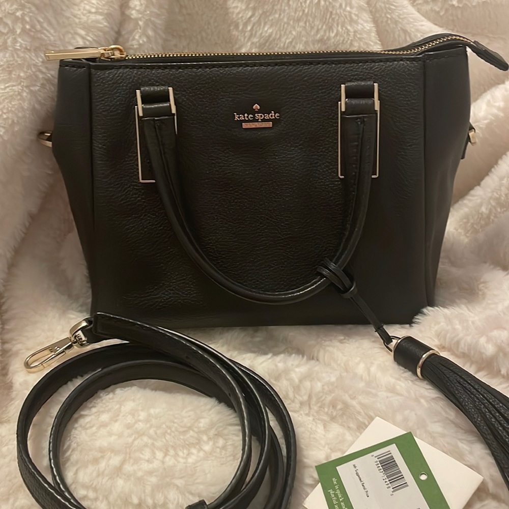 Kate Spade Kingston Drive Small Alena satchel in black with gold hardware. EUC
